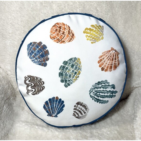 Threshold 16” Round Outdoor Throw Pillow Blue Shells Patio Cushion NEW - Picture 5 of 6